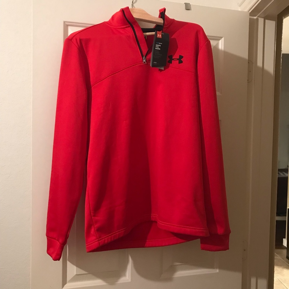 Men’s Under Armour cold gear.